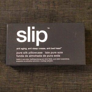 New In Box SLIP Pure Silk Pillowcase - Anti: Aging / Sleep Crease / Bed Head
